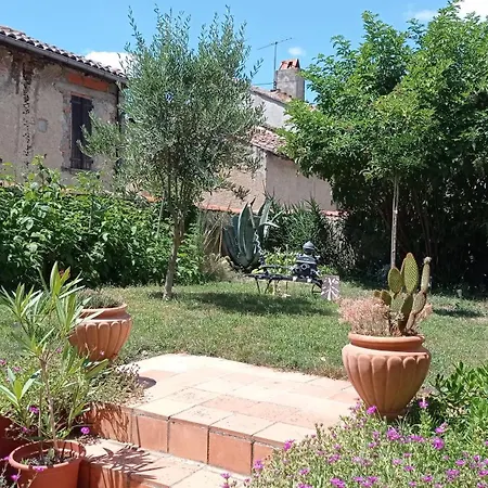 St Ybars Chez Annick Et Alain *